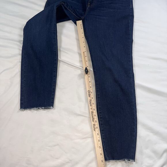 Everlane Jeans Women’s Size 31 Regular Blue Denim Mid Rise Slim Leg Raw Hem Pant - Picture 5 of 16